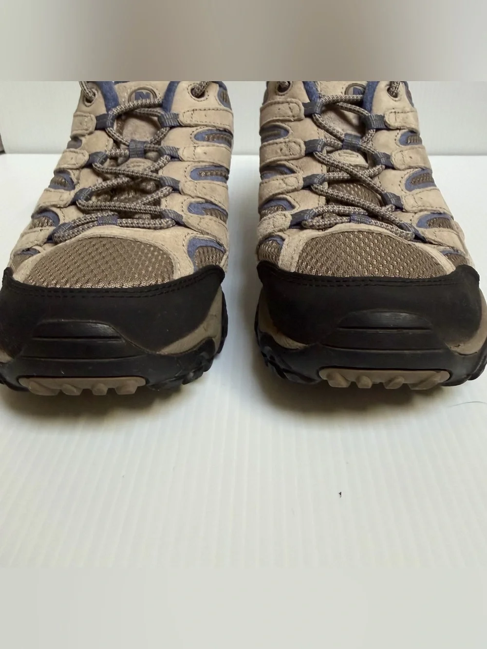 Women’s Merrell Moab Beige/Blue/Black Trail Running/Hiking Shoes